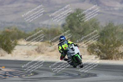 media/Oct-30-2025-Racers Edge (Thu) [[dabbdaf680]]/3-B Group/Session 1 (Turn 5)/